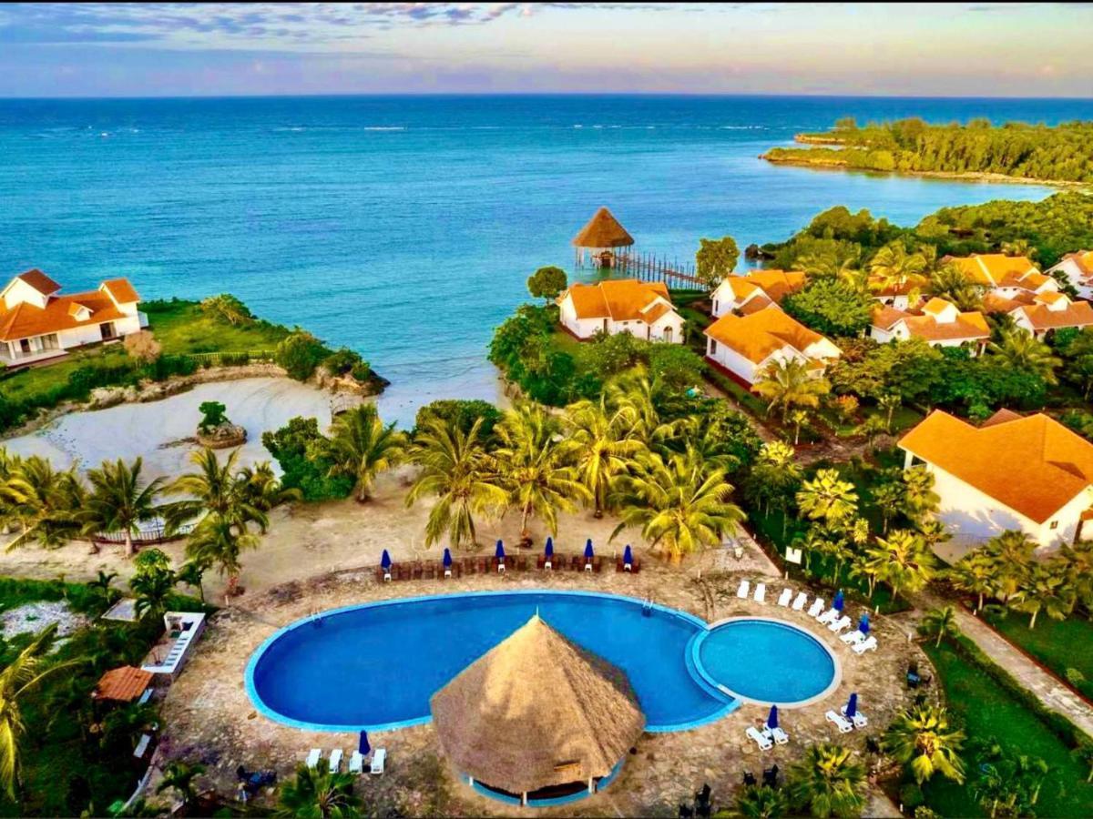 Azao Resort & Spa Pongwe Eksteriør billede