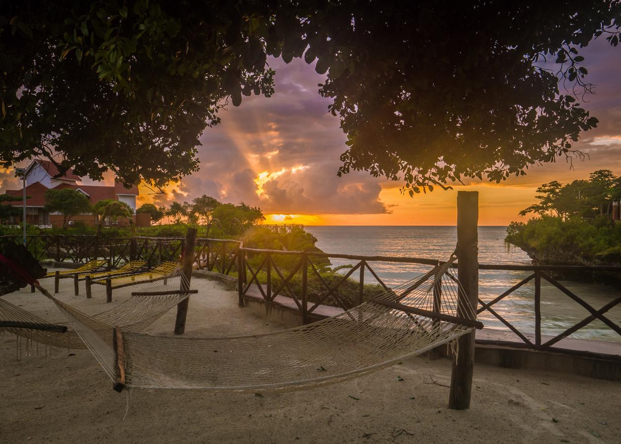 Azao Resort & Spa Pongwe Eksteriør billede